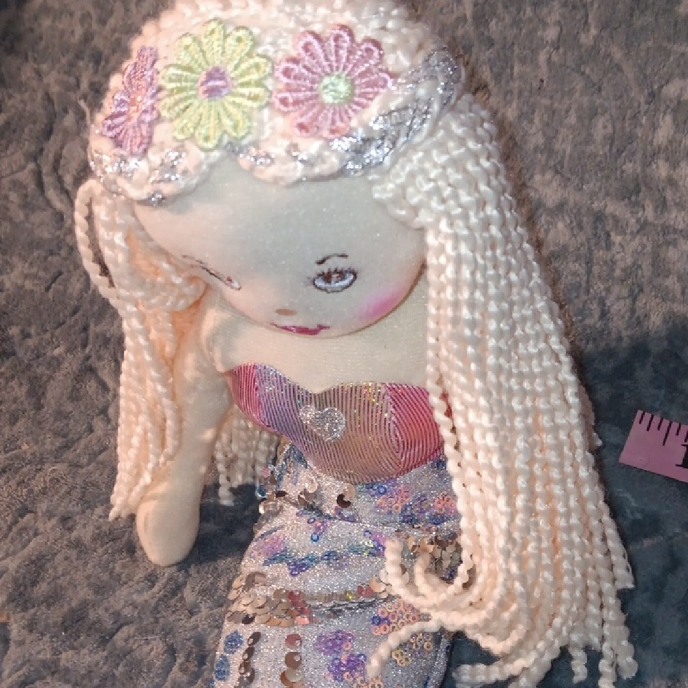 Mermaid Doll - Picture 9 of 12
